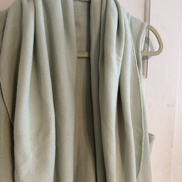 | BOUTIQUE | Light Green Sweater Vest - Picture 2 of 6